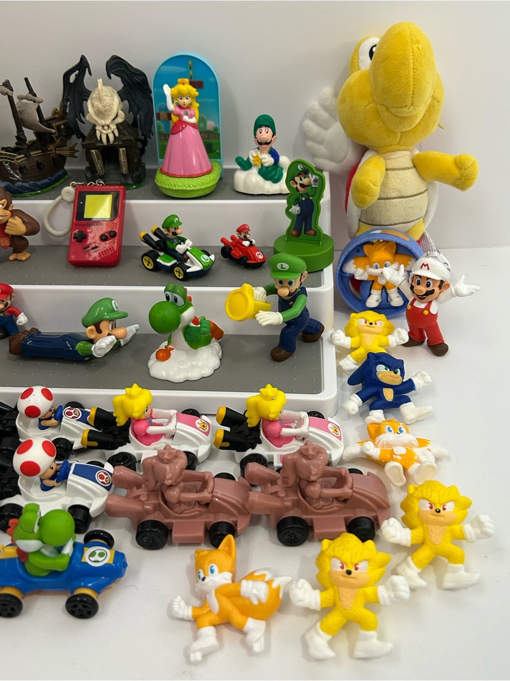 Nintendo Super Mario & Sonic the Hedgehog Toys & Plush Lot - Picture 5 of 8